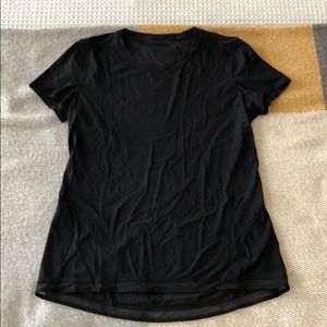 Lululemon active shirt